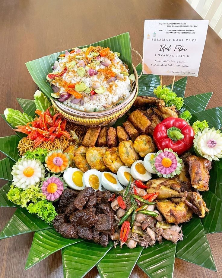 Nasi Tumpeng